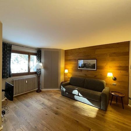 Apartament Raffinato Ed Accogliente Monolocale Di Montagna Breuil-Cervinia Zewnętrze zdjęcie