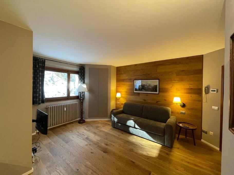 Apartament Raffinato Ed Accogliente Monolocale Di Montagna Breuil-Cervinia Zewnętrze zdjęcie